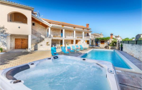 Amazing Home In Vodnjan With Private Swimming Pool, Can Be Inside Or Outside